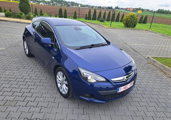 Opel Astra cena 39800 przebieg: 147524, rok produkcji 2014 z Bochnia małe 667